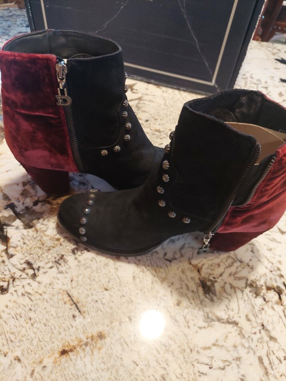 Double D Ranch Wine Velvet and black heeled Ankle boots Conchos/Turquoise sz 10 - Picture 8 of 15